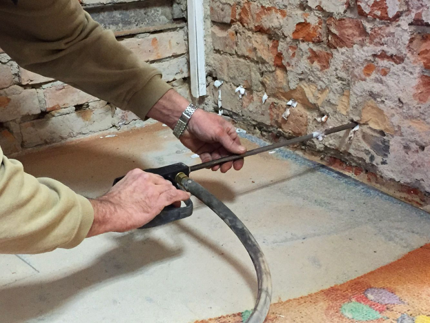 mauertrockenlegung-injektionsverfahren